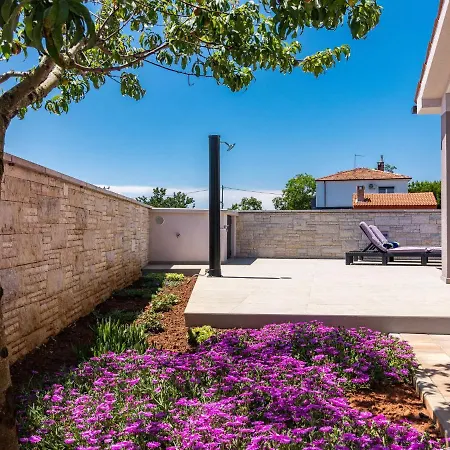 Semesterbostad In Croatia Near The Coast Pula
